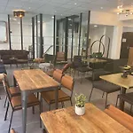 Break & - Les Carmes Dechaux Aparthotel