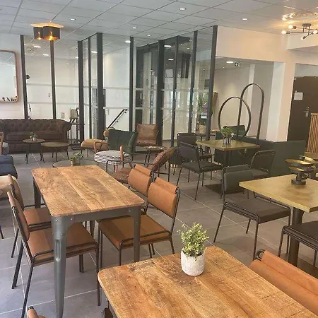 Break & - Les Carmes Dechaux Apartahotel