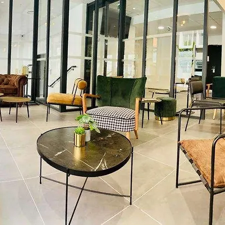 Apartahotel Break & - Les Carmes Dechaux 3*