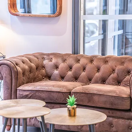 Break & - Les Carmes Dechaux 3*