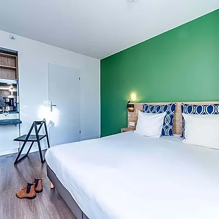 Break & - Les Carmes Dechaux Aparthotel 3*