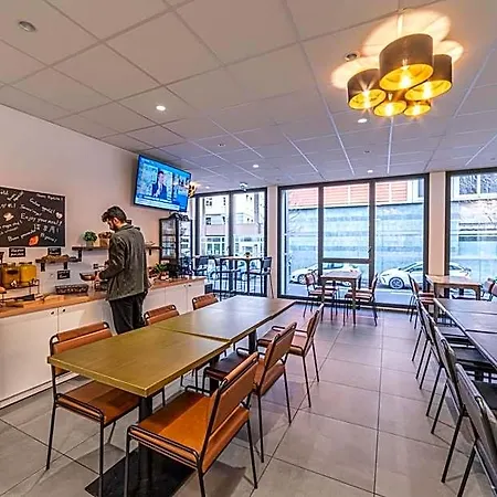 Break & - Les Carmes Dechaux Aparthotel