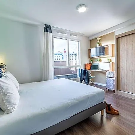 Break & - Les Carmes Dechaux Aparthotel 3*