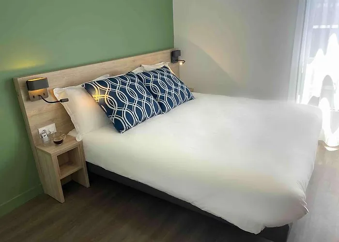 Apart-hotel Break&home - Les Carmes Dechaux 3*