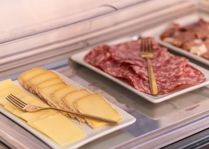 Break & - Les Carmes Dechaux アパートホテル