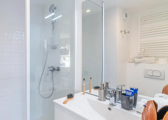 Break & - Les Carmes Dechaux クレルモン・フェラン